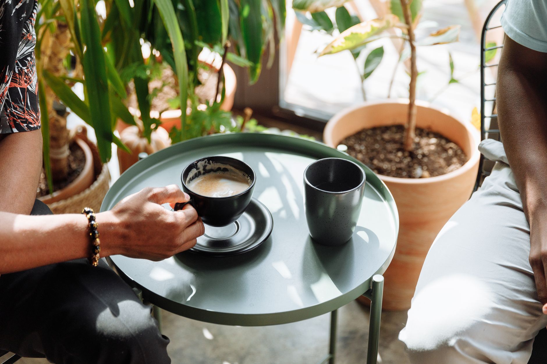 Khi người yêu không trả lời tin nhắn, em nên làm gì để bình tĩnh lại